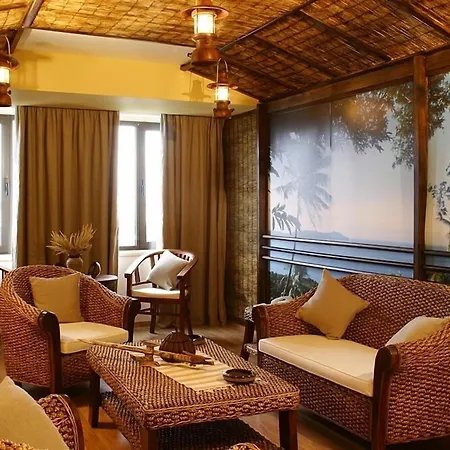 Europa Plaza 3* ニコシア