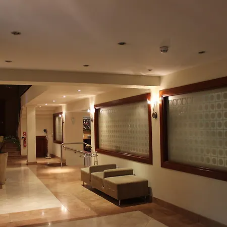 فندق Europa Plaza 3*